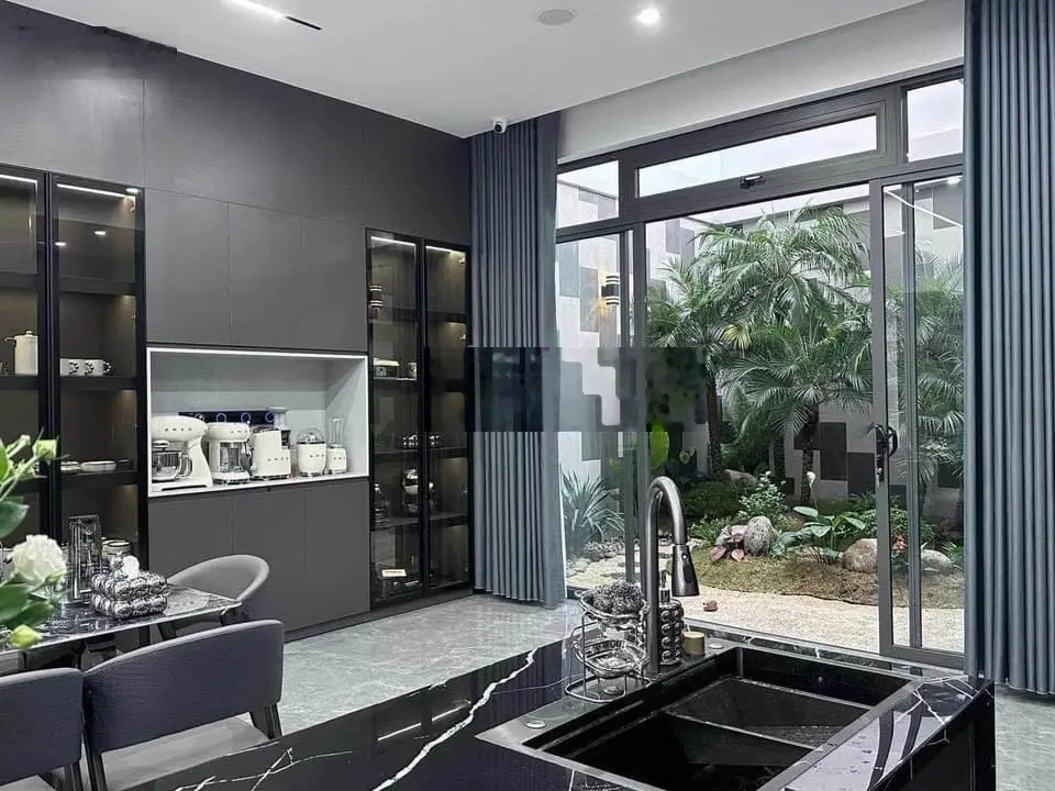 Siêu cấp đặc biệt biệt thự mini sân vườn 90m2 đường Hoa Đào. Sổ riêng