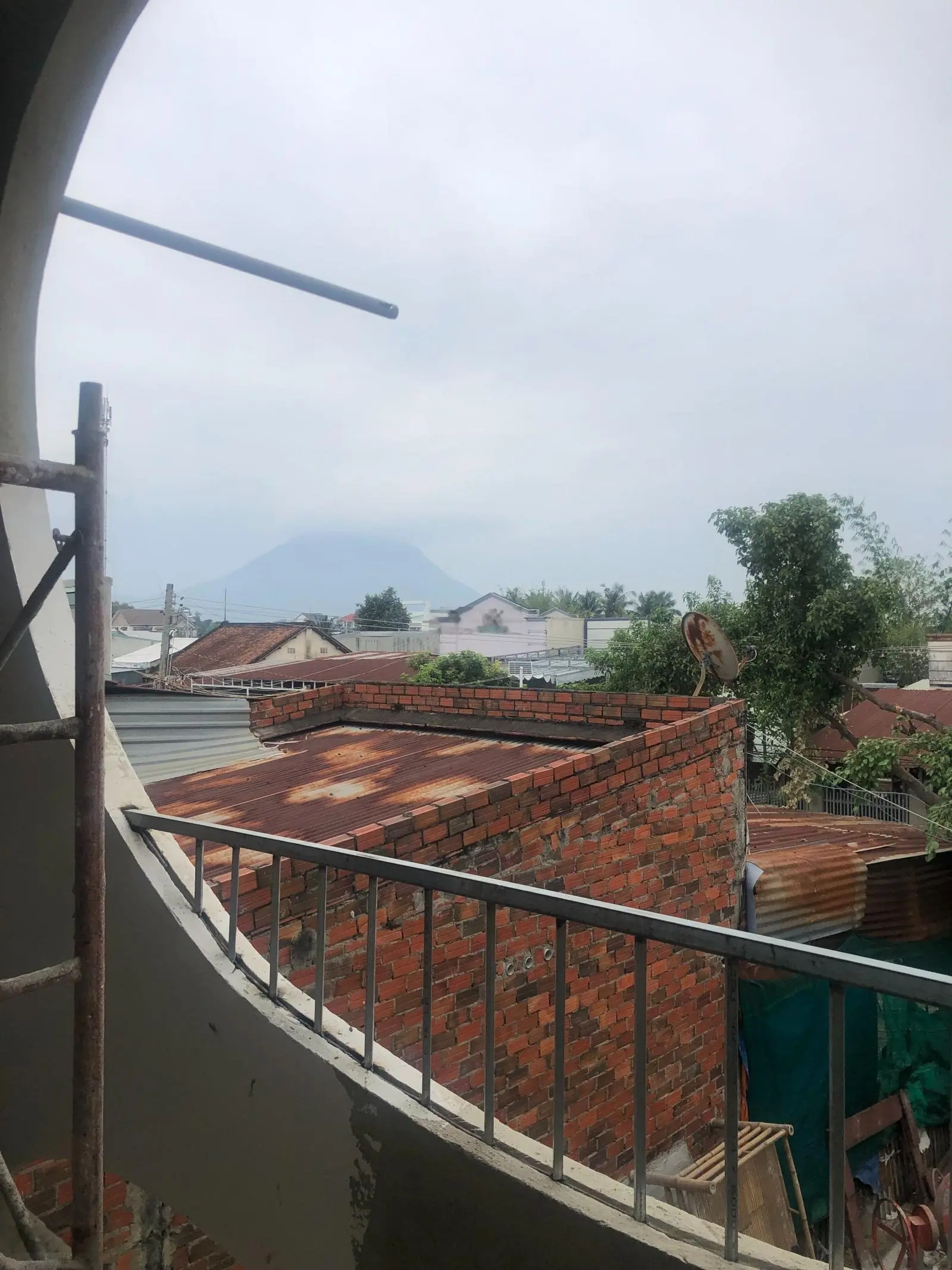 Bán nhà thô TP Tây Ninh, chính chủ, gần chợ Bắp