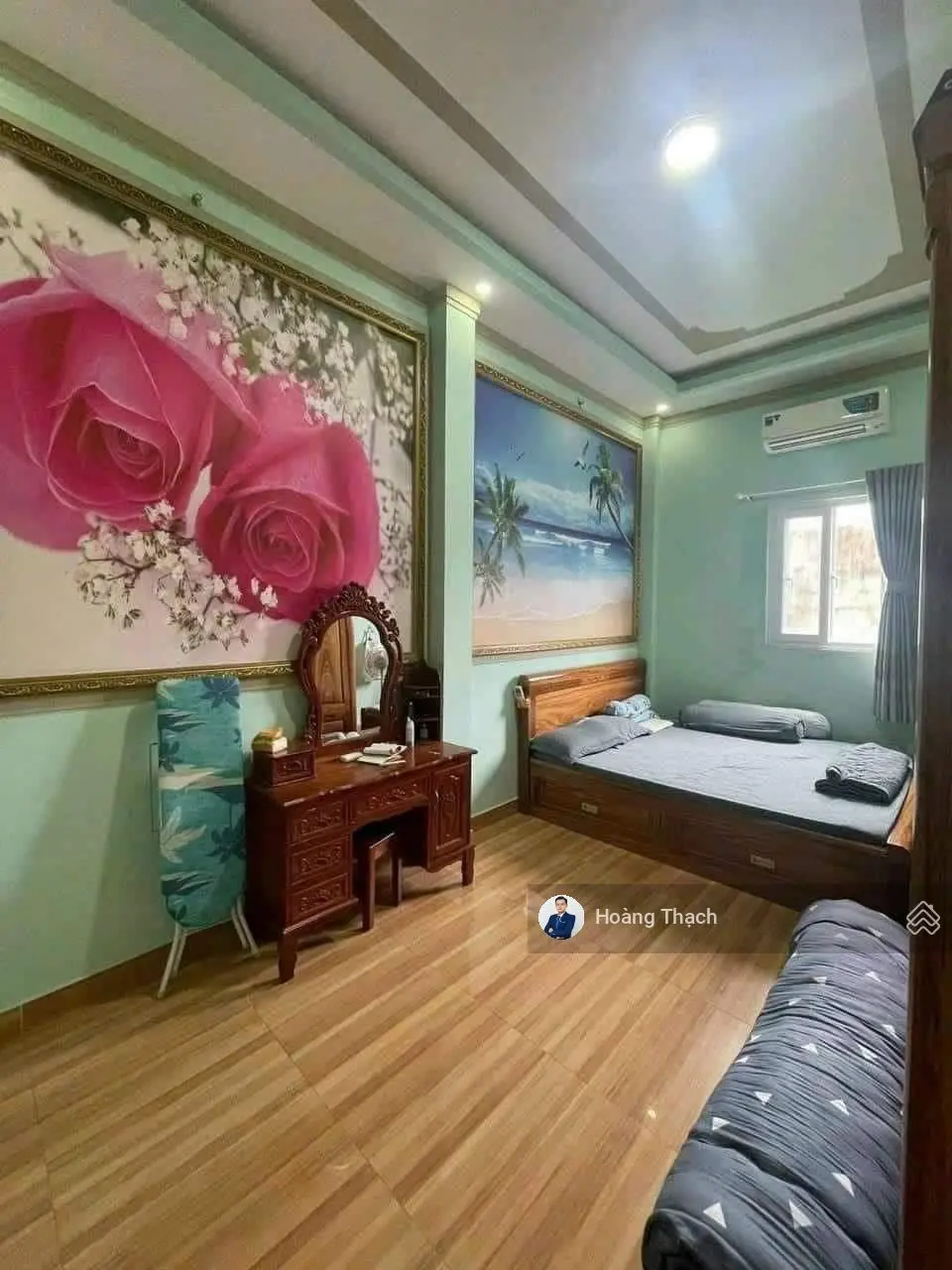 Nhà đẹp ngay hội trường Đông Hòa 70m2 có nội thất