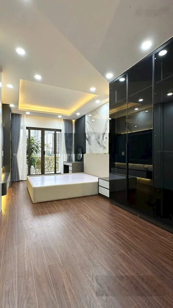 Giảm 1 tỷ, Tôi cần bán nhanh mặt phố Vĩnh Tuy, Hai Bà Trưng 70m2x6T thang máy, 2 thoáng - 27.2 tỷ