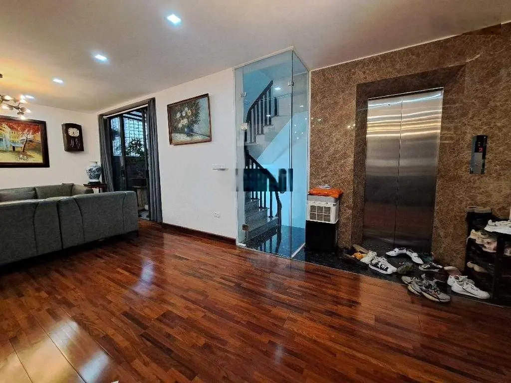 BÁN NHÀ HOÀNG QUỐC VIỆT, 7 TẦNG THANG MÁY GARA Ô TÔ - Ở SƯỚNG KINH DOANH ĐỈNH, 80,3M2, GIÁ 15,9 TỶ.