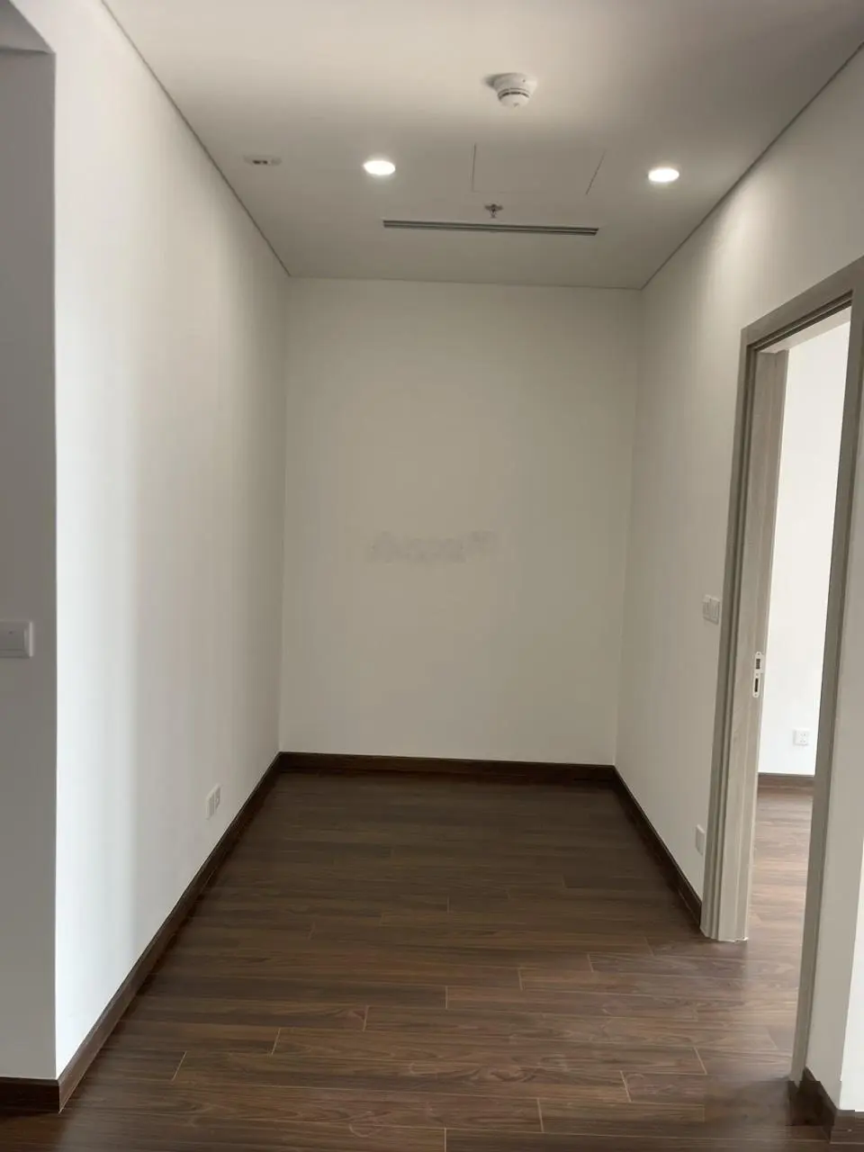 Chính chủ bán chuyển nhượng căn 1N cộng 43m2 tại toà A Masteri gía: 2,8 tỷ lh: 0963 882 ***