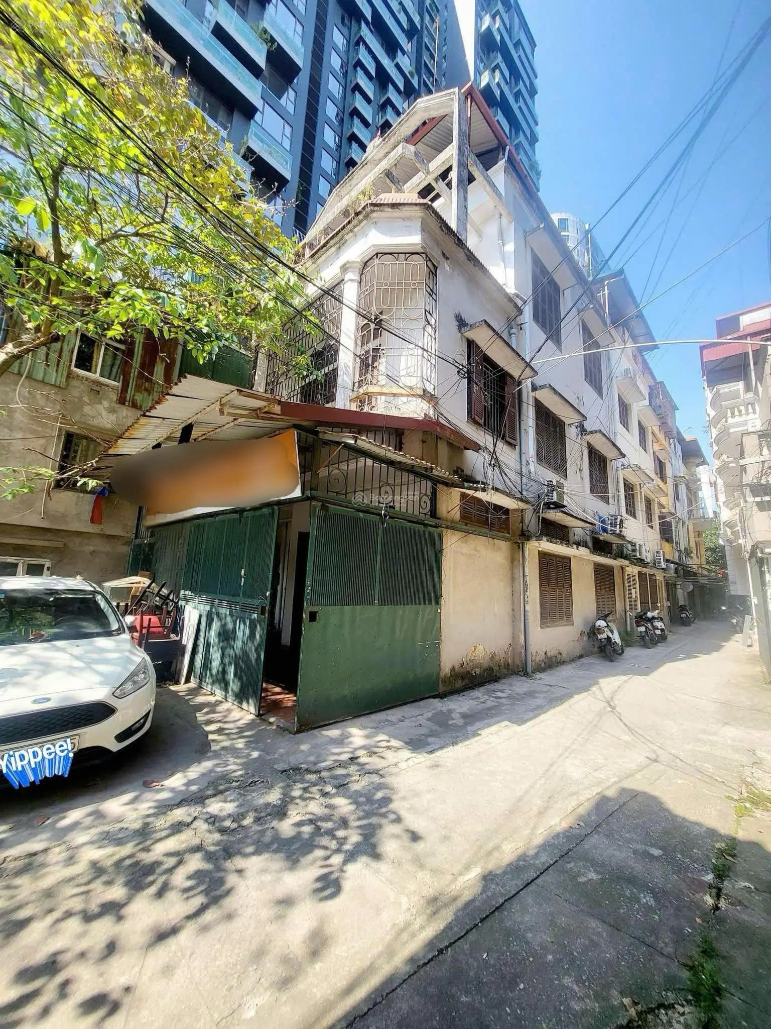 Trung tâm Đống Đa - 81.3m² lô góc, 2 mặt ô tô tránh, dừng đỗ ngày đêm - sổ đẹp