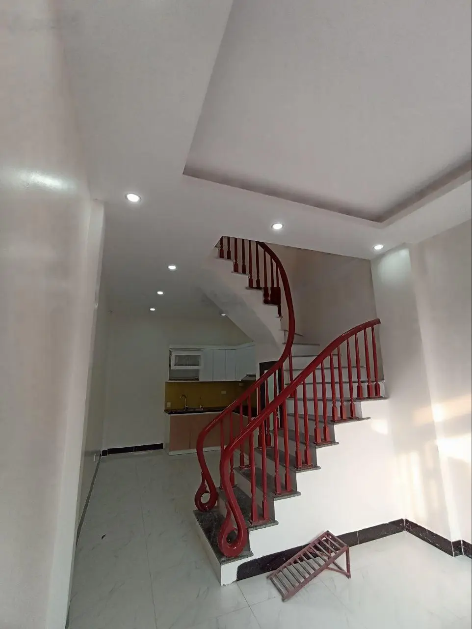 Bán nhà lô góc 30m2x4T, 2,9 tỷ, La Tinh-Đông La gần khu đấu giá.