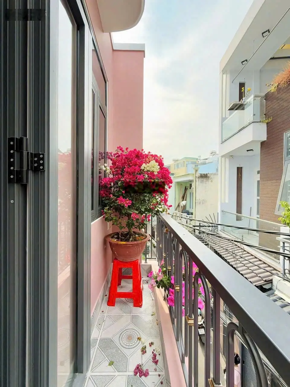 Bán rất gấp căn nhà 1 lầu 85m2, Trần Tử Bình, Tân Thông Hội, CC, 2,9tỷ.