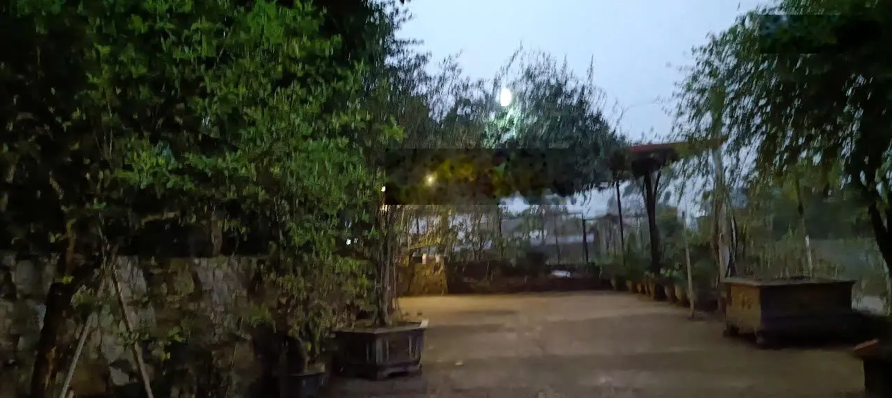 Chính chủ bán biệt thự 3700m2 xã Yên Trung, đường 2 oto tránh trục chính 446 giá 18tỷ 0916393862