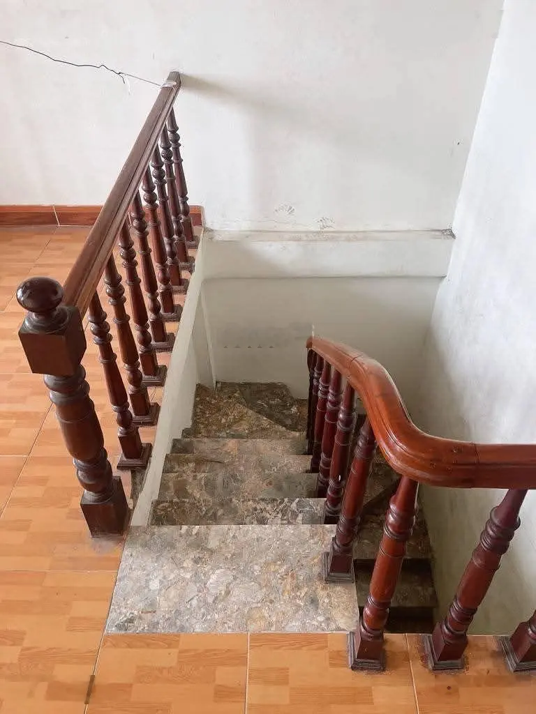Nhà Đầu Đường Cổ Linh, Tư Đình, Thông Bát Khối, Long Biên,