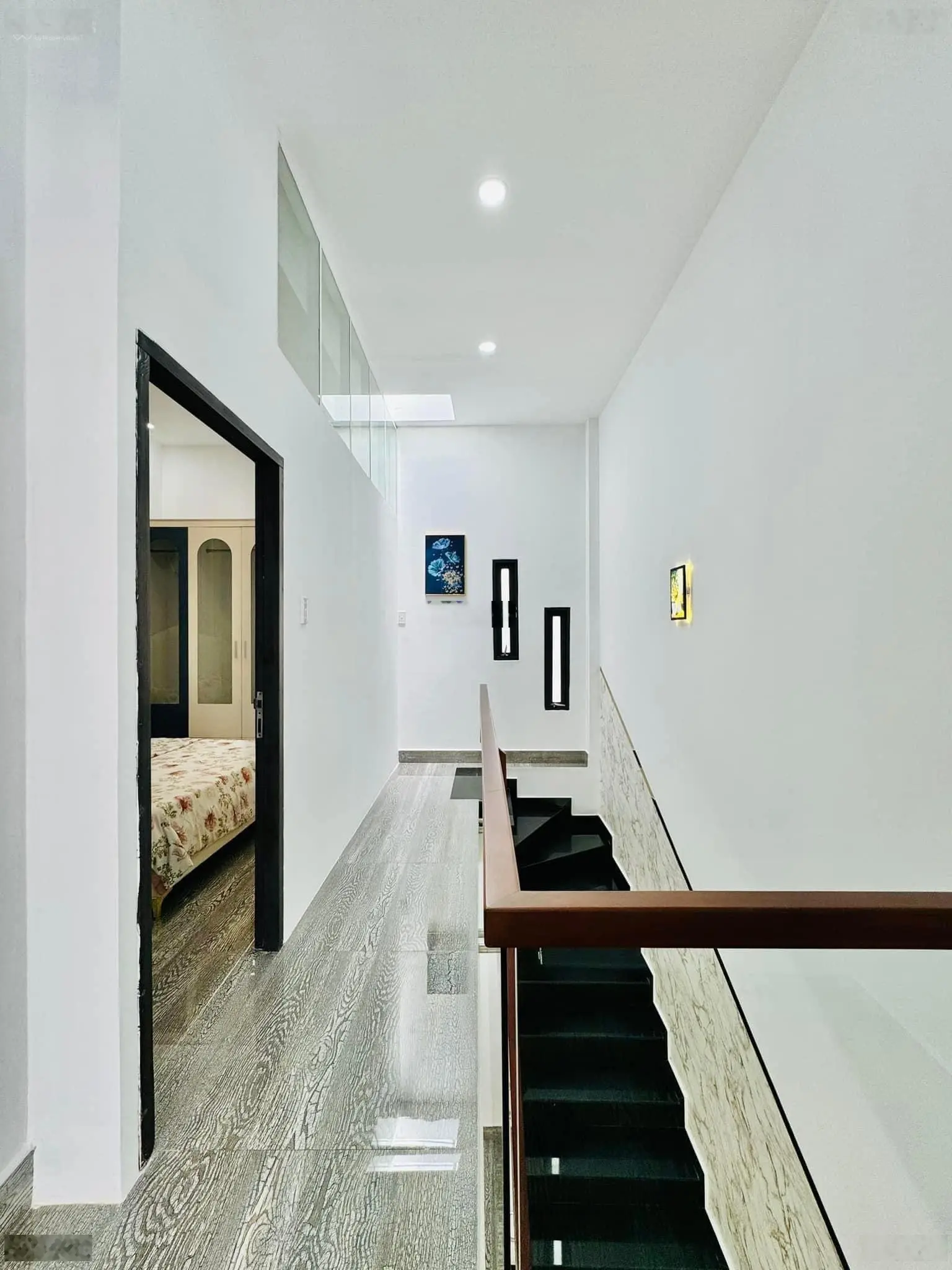 Bể nợ bán nhà 80m2 ngay trường THCS An Bình Dĩ An sổ hồng riêng đang cho thuê 8tr/tháng