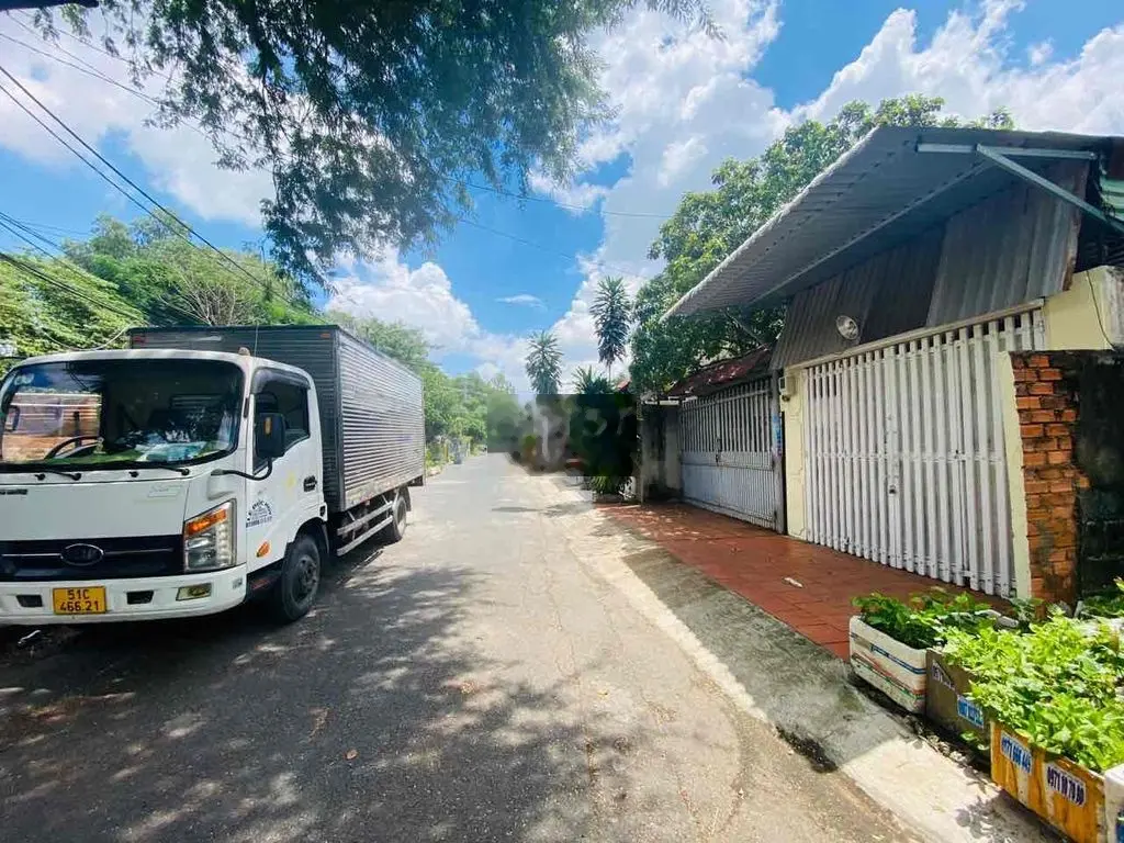 NHÀ 100 M2 ĐƯỜNG 8 M Đường 11 LINH XUÂN TP THỦ ĐỨC