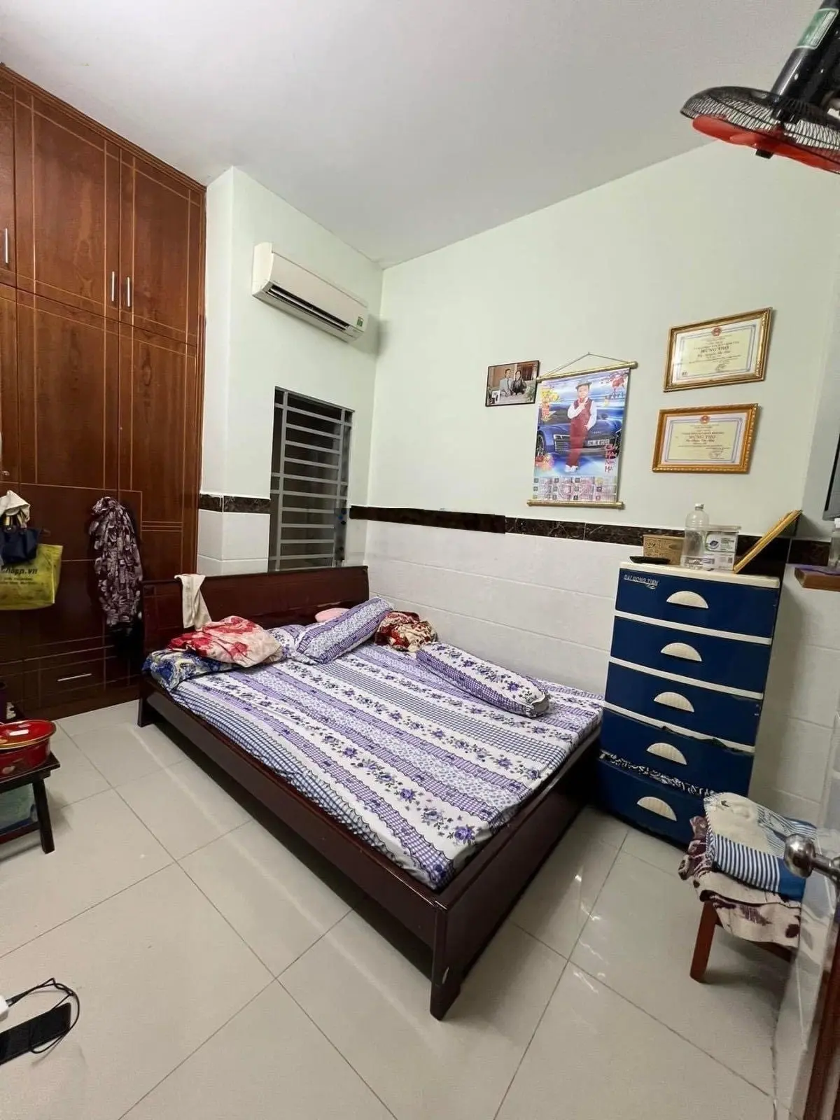 Ngon, hẻm ô tô thông gần Tân Kỳ Tân Quý, 50m2, 3 tầng, 4 phòng đúc thật, chủ gấp bán, giá tốt