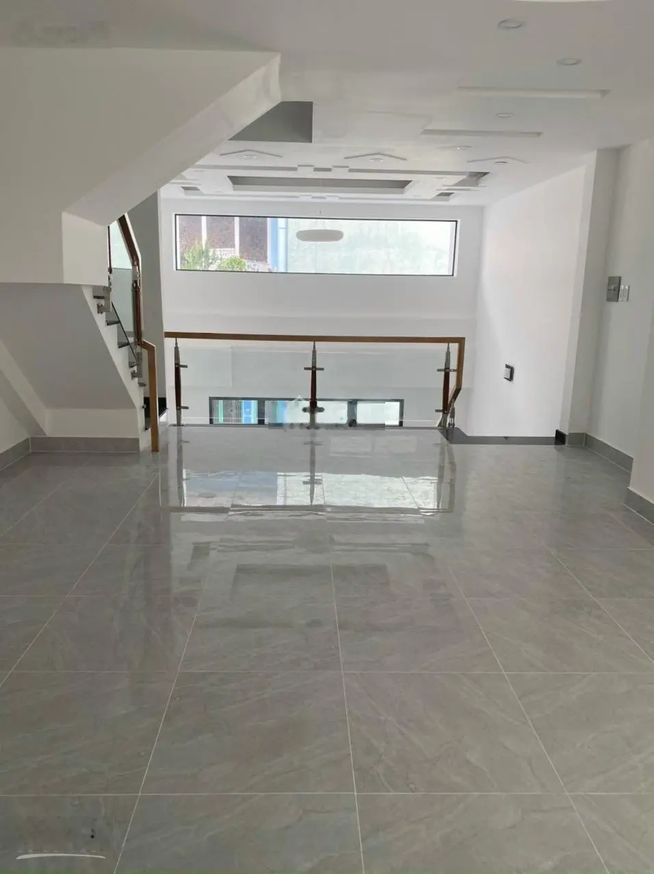 Bán nhà 1 sẹc đường 18B quận Bình Tân, ngang 4,5x17m, đúc 3,5 tấm hẻm 8m. Xe hơi vào nhà 5tỷ8