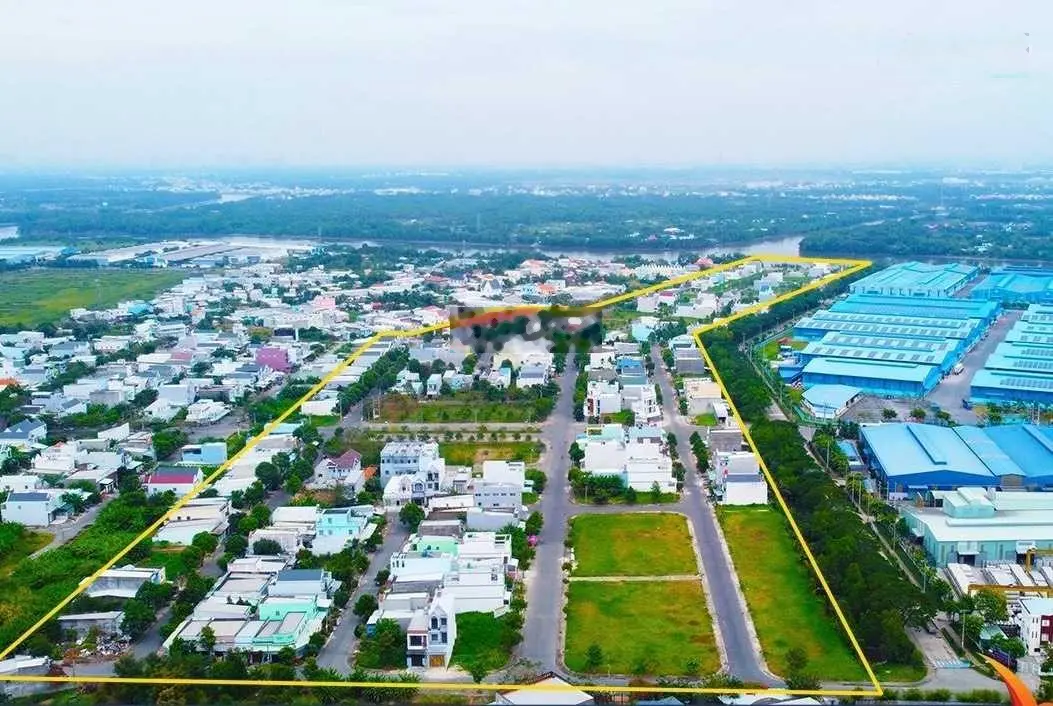 Rẻ nhất KDC Đặng Huỳnh, nhà 1T 1L DTSD 156m2 4PN, gần trường học, công viên, hoàn công đầy đủ