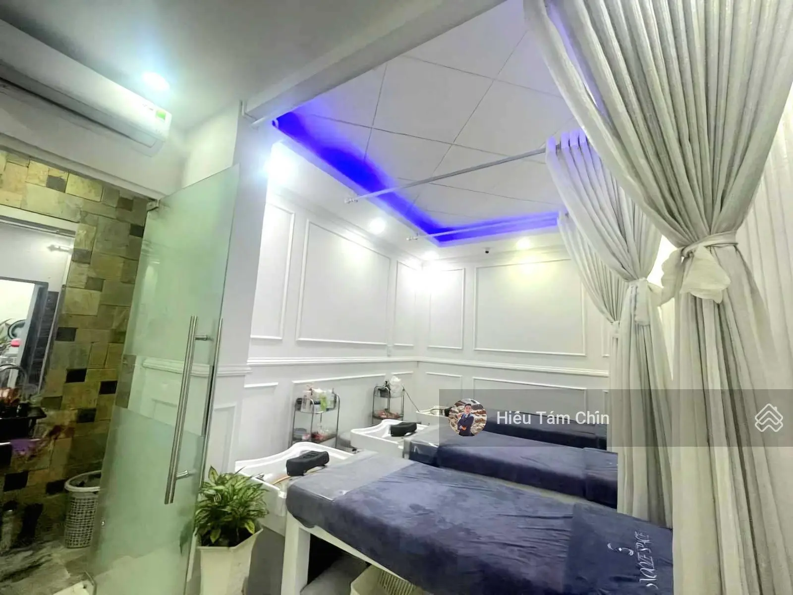Ngộp 4tỷ, ngang 8.1m dài 9.6m, mặt tiền Lương Ngọc Quyến, xe hơi đỗ cửa