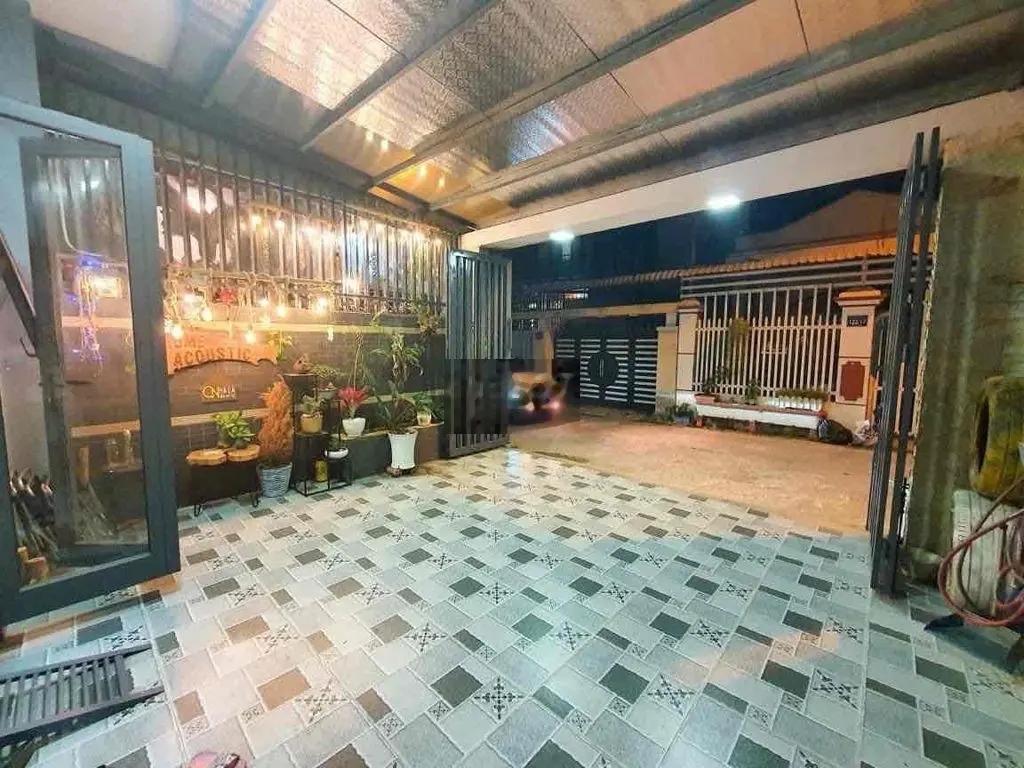 Chủ ngop cần ban nha Hiep thanh vi tri trung Tam gia chỉ 3ty190 chốt