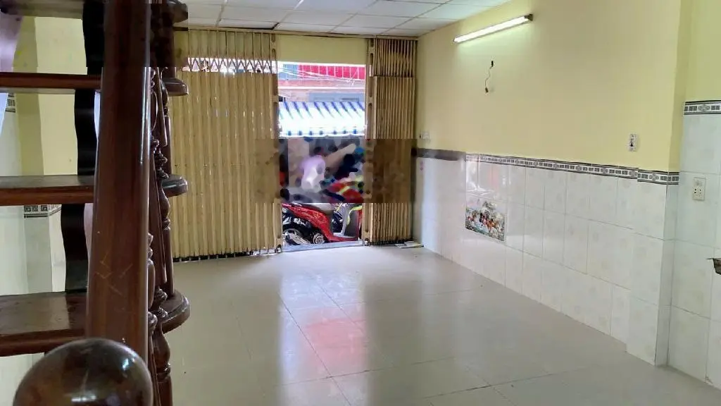 Nhà hẻm đẹp 266/10... Tôn Đản Q4