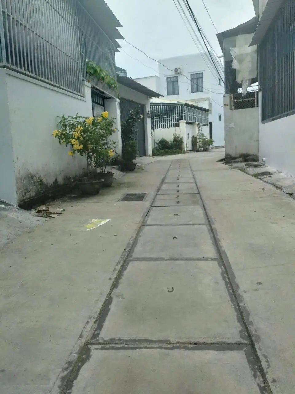 Bán căn nhà mặt tiền đường Phú Thiện, Vĩnh Thạnh - cạnh chợ Ga và trường cấp 3 Hà Huy Tập