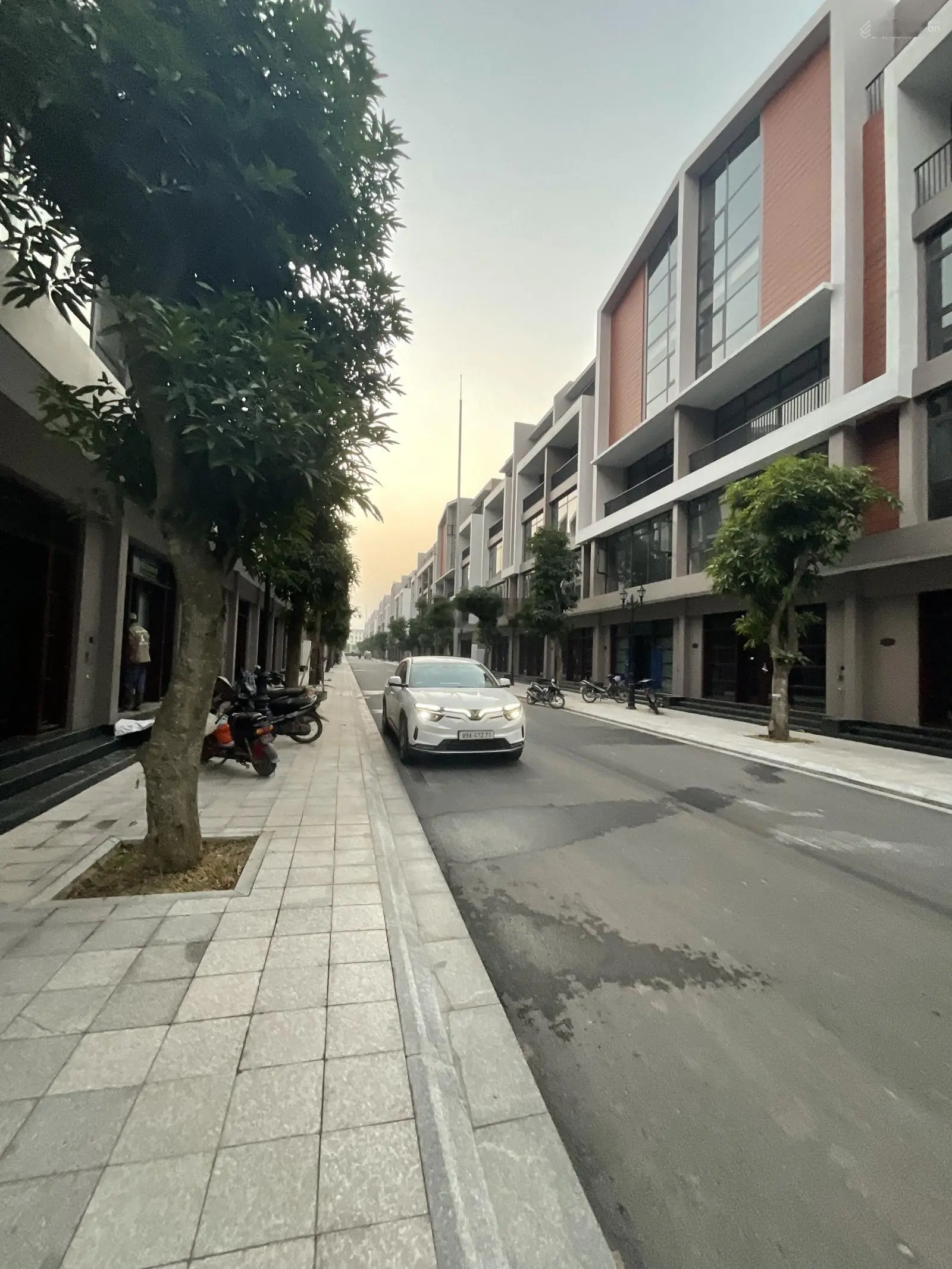 Bán gấp bằng giá mua vào. Diện tích 78m. Mặt tiền 6m tại Phố Biển Vin 3.