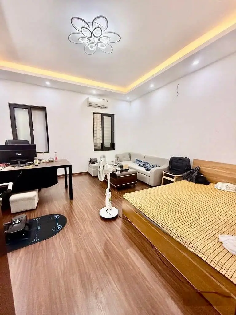 Bán nhà lô góc 4t 44m yên nghĩa nhà đẹp - ngõ thoáng - gần ô tô