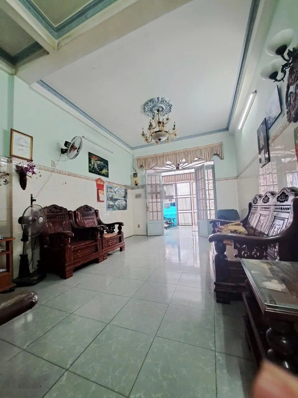 Bán nhà 3 tầng, Võ Văn Ngân, Bình Thọ, hẻm xe hơi, sát mặt tiền, hơn 5 tỷ