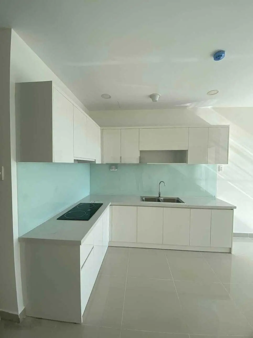 Cần bán căn hộ 51m2 2PN 1WC view đẹp giá 2.050 tỷ tại chung cư Western Capital