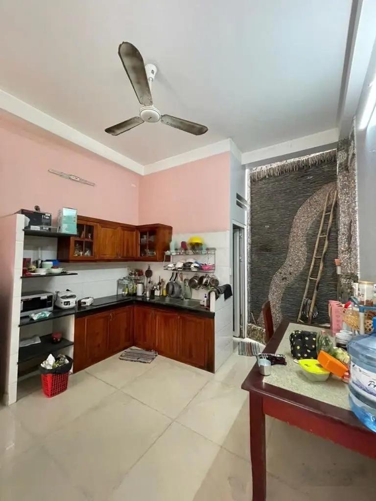 Bán NR 4PN, 5WC, 53m2 tại Gò Cát, Phú Hữu, Q9, HCM, giá 4,95 tỷ, đẹp, sát vách Global city