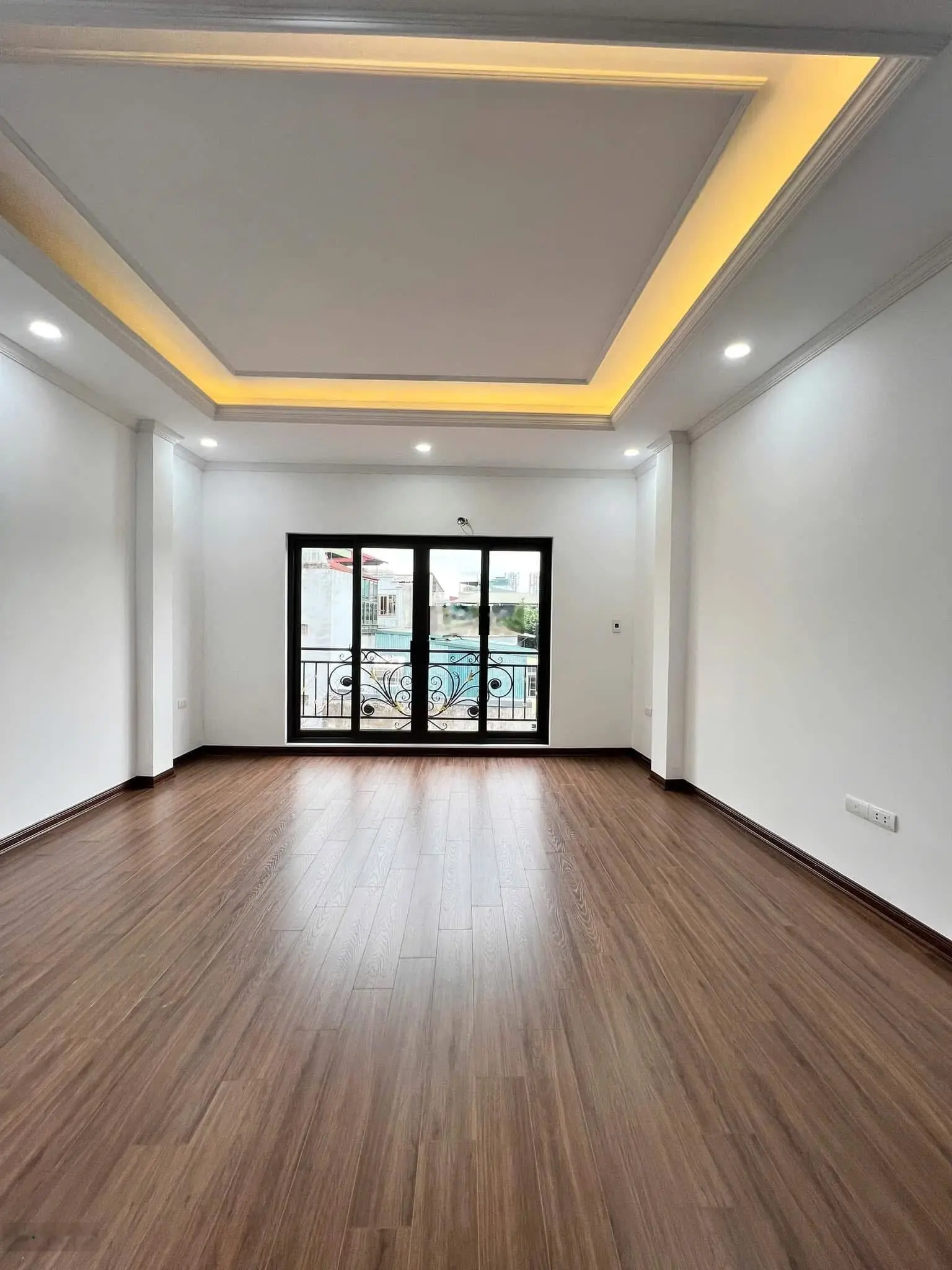 6 tầng thang máy nhà đẹp long lanh nội thất sang xịn 38 m2 - 6 tầng chỉ 8.9 tỷ