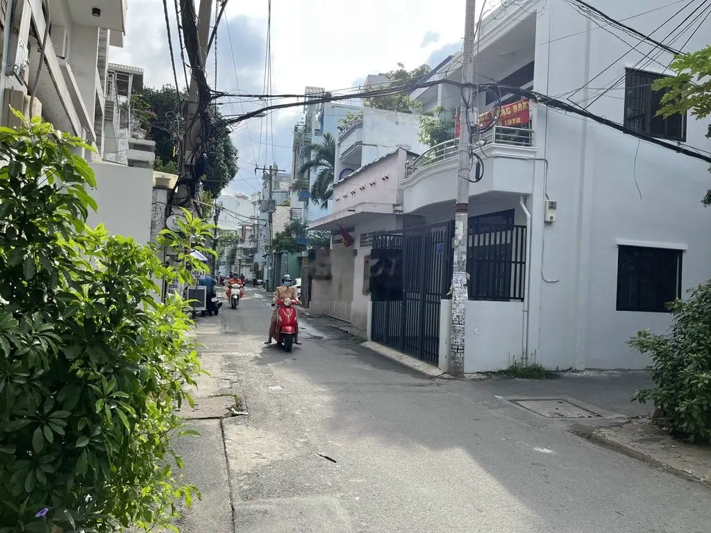 Bán nhà 4 tầng hẻm xe hơi gần đại học Văn Lang, 4x17, giá 9.5 tỷ
