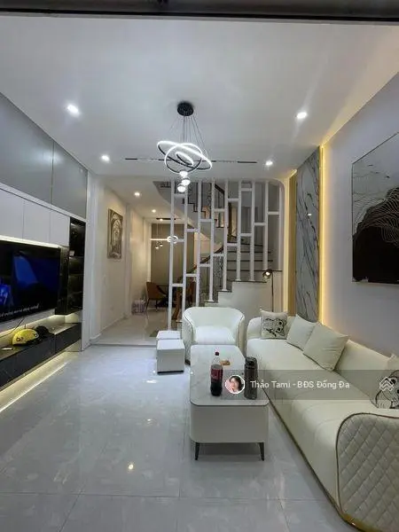 Siêu Hiếm! Bán nhà Tôn Đức Thắng, Đống Đa, gần phố, ngõ rộng, thoáng sáng 35m2*4T, xách vali về ở.