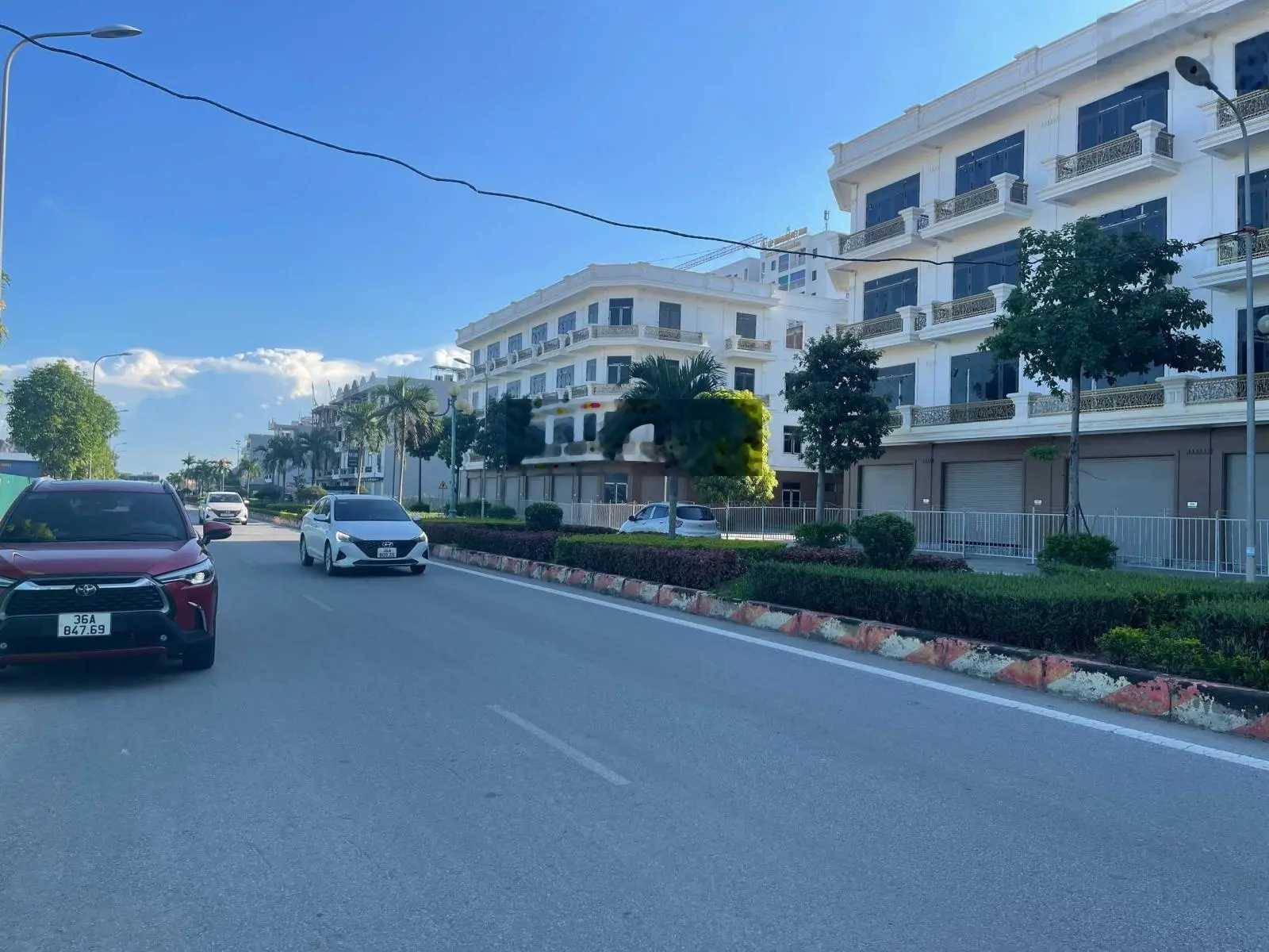 Nhà liền kề 4 tầng view công viên TP. Thanh Hóa giá chỉ 3,1 tỷ 0919 959 ***