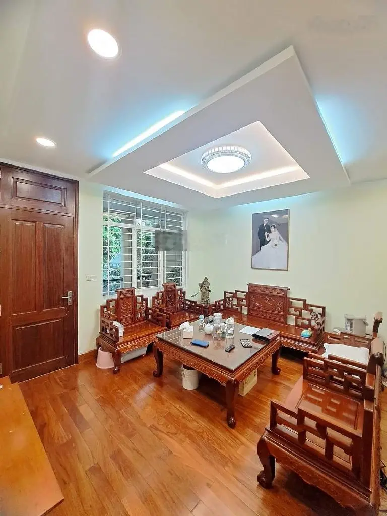 Bán biệt thự liền kề làng việt Kiều châu âu phố Nguyễn văn lộc 79m2-22 tỷ 500