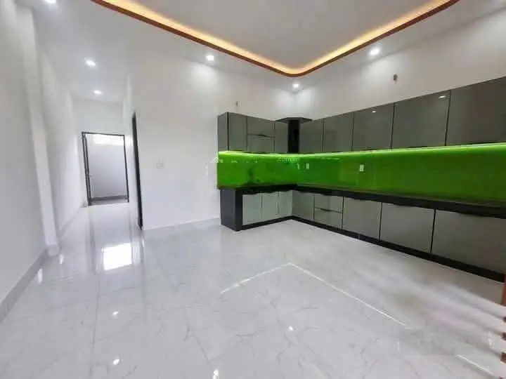 Chính Chủ Cần Bán 1 Trệt 1 Lầu Chỉ 2 tỷ 250Tr / ngay TT Đức Hòa , Long An