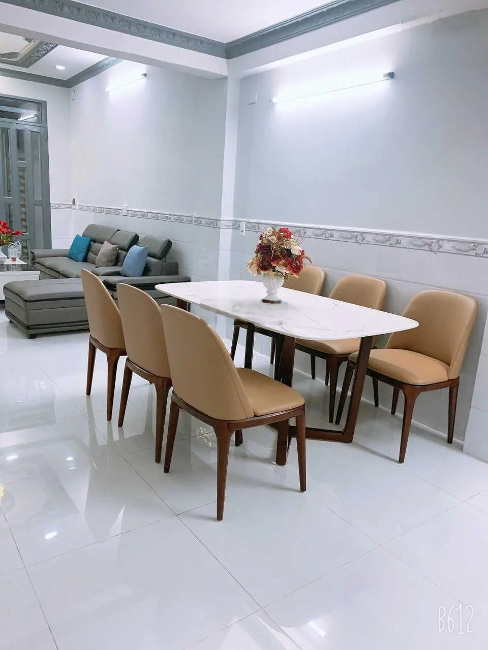 Chủ thanh lý nhà Nguyễn Sỹ Sách , Tân Bình , nhà đẹp SHR giá 2 tỷ 1 DT 40m2