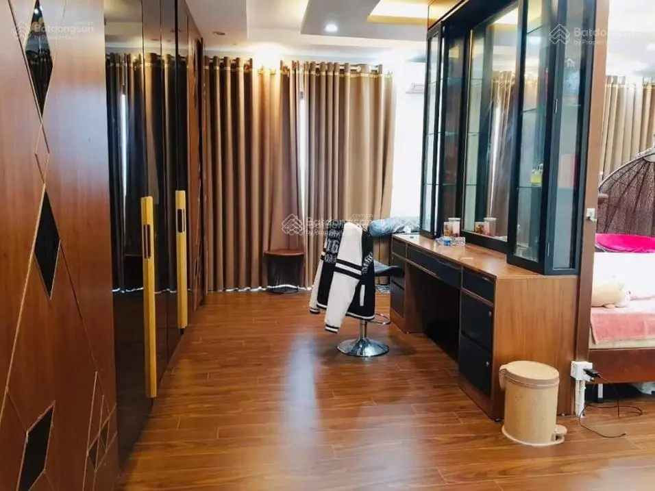 Bán Biệt thự Mễ Trì Hạ, diện tích 220 m2, Biệt thự góc, 2 mặt tiền, giá 65 tỷ