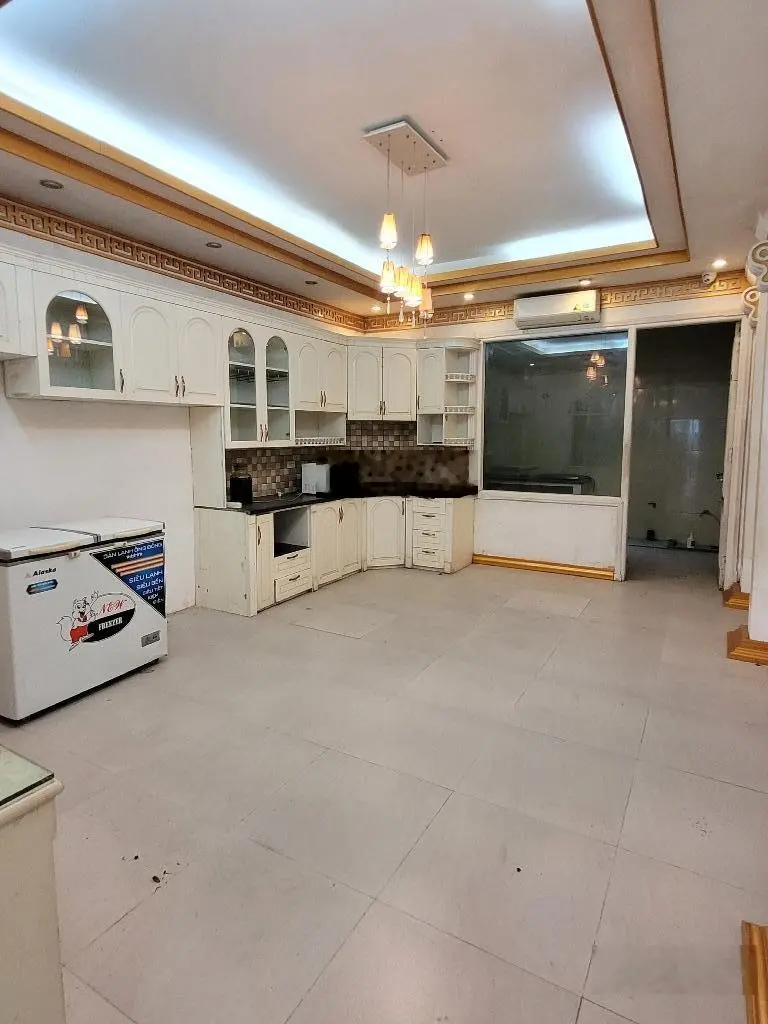 Bán biệt thự phân lô - vỉa hè - ô tô tránh đỗ - phố Nguyễn Khuyến, Hà Đông 5 tầng - 106m2 - 25 tỷ