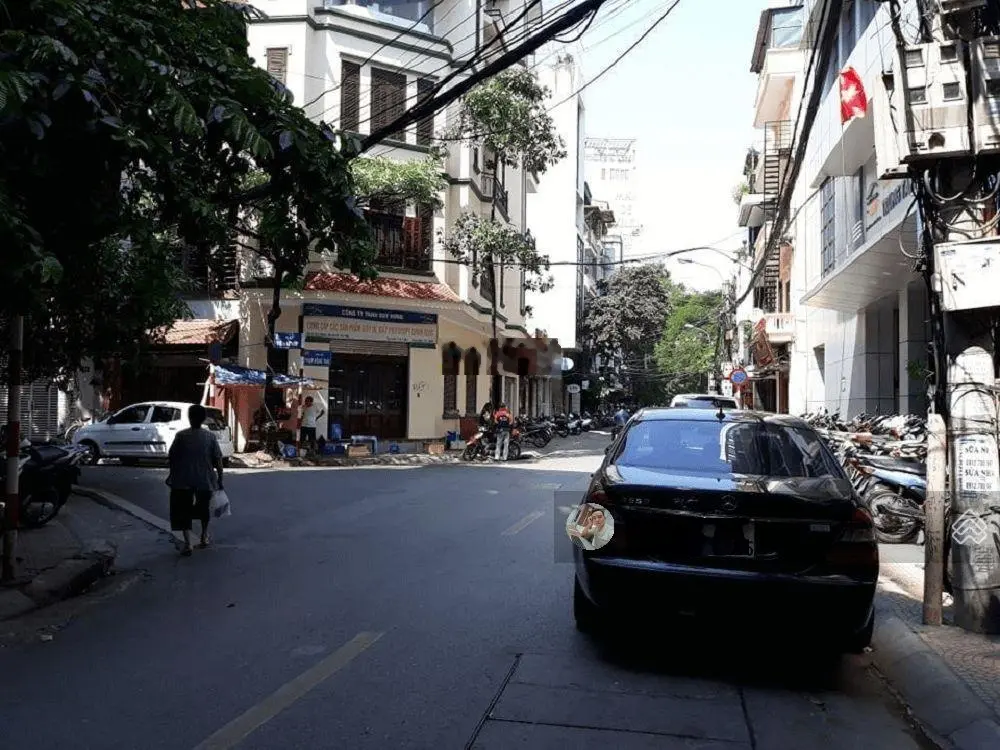 HOT! Nhà mặt phố Thành Công, Kinh Doanh Cực Đỉnh