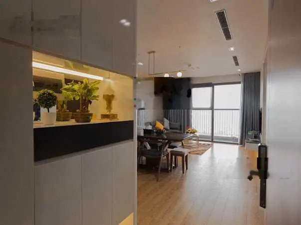 Chính chủ bán căn 2 ngủ cc Bea Sky Hoàng Mai,Diện tích 68m2, Giá 4,15 tỷ,Sẵn sổ Full nội thất mới