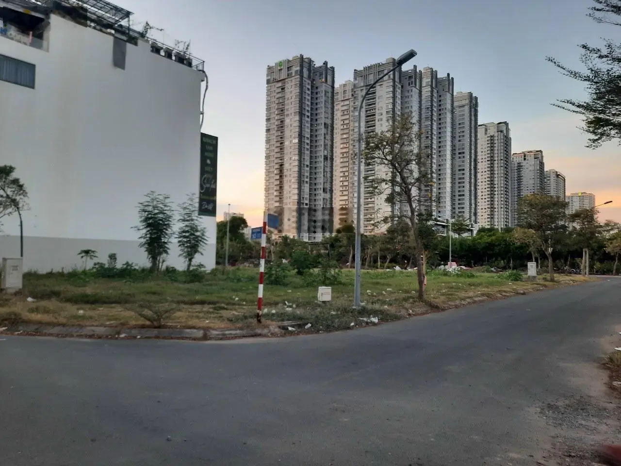 Chuyên bán đất - nhà khu Kim Sơn phường Tân Phong Quận 7 giá cực tốt