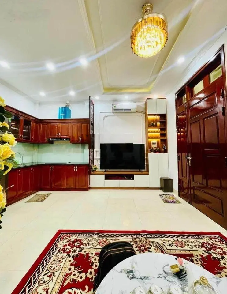 Cần tiền b.án gấp nhà lê quang đạo mỹ đình dt 46mx3t 4 ngủ 5.x tỷ 0968 999 *** em bính