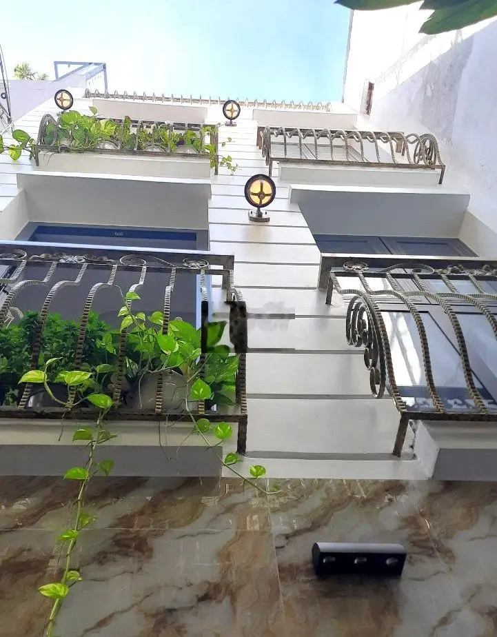 Bán nhà Q1 mới đẹp, Võ Thị Sáu, 2 lầu, Giá 6 tỷ TL