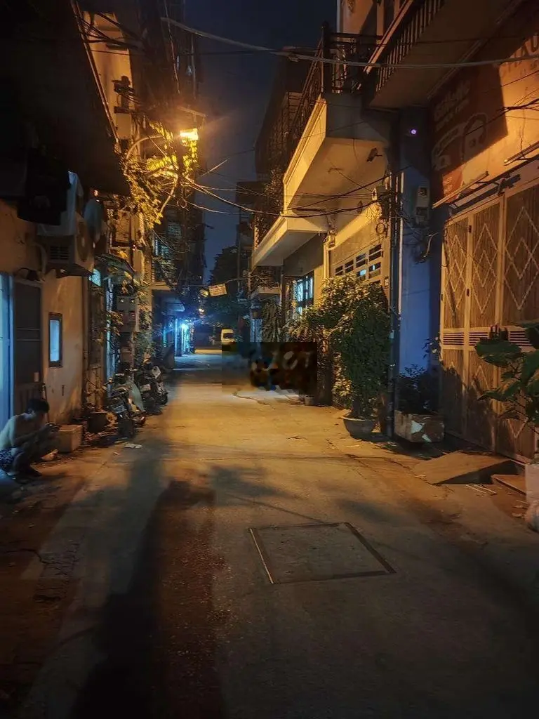 Bùi Xương Trạch 89m2. 6.9 tỷ. Ngõ thông thoáng. Ô tô vào nhà.