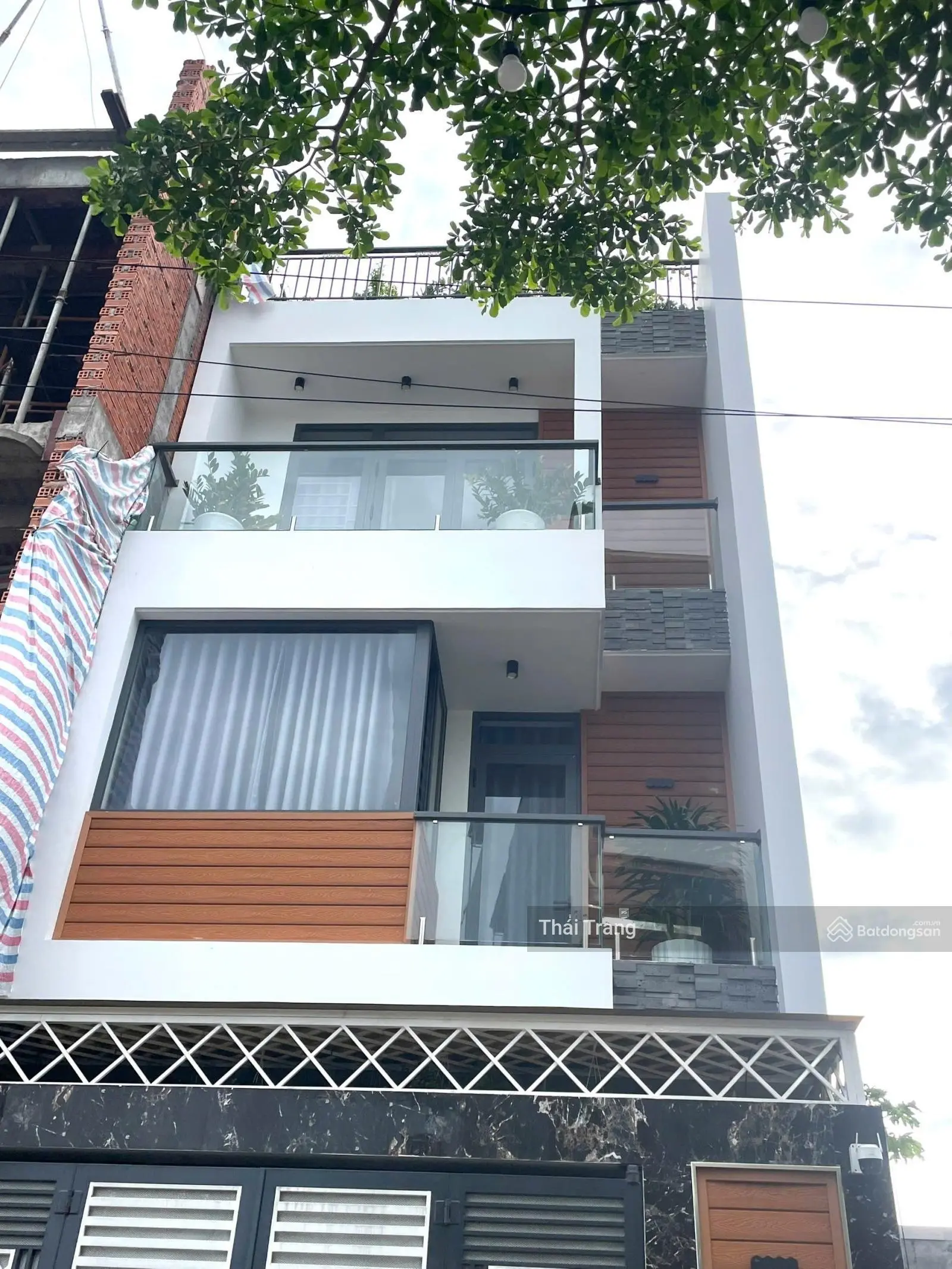 Căn Nhà Đáng Mua. Siêu Phẩm Hẻm Ô Tô TT Quận 2. DT 75m2 4 Tầng. Nhà Mới Đẹp Ở Liền