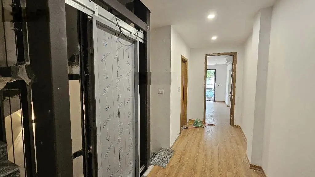 Bán nhà mặt phố Mậu Lương 60m2, mt 5m 7 tầng thang máy, kinh doanh đỉnh cao, Tk hiện đại, giá 17 tỷ
