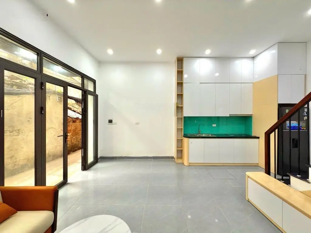 Nhà ngõ Thổ Quan,,Khâm Thiên 34m x 4 tầng. Gần Ô tô