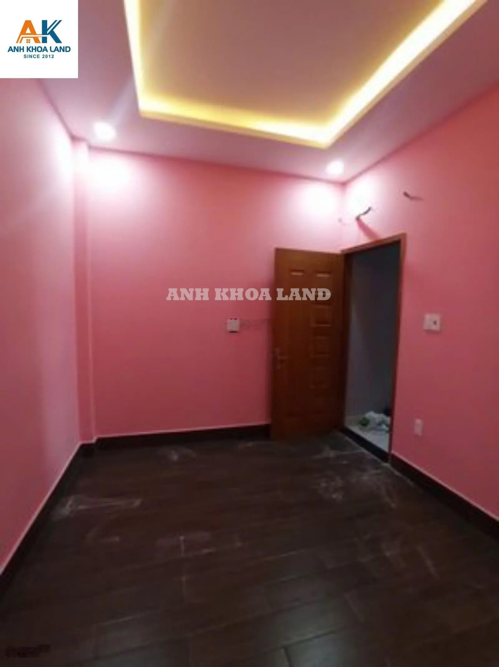 Cần bán gấp nhà trệt 2 lầu hẻm xe hơi 6m Linh Đông gần Phạm Văn Đồng, hoàn công, chỉ hơn 7 tỷ