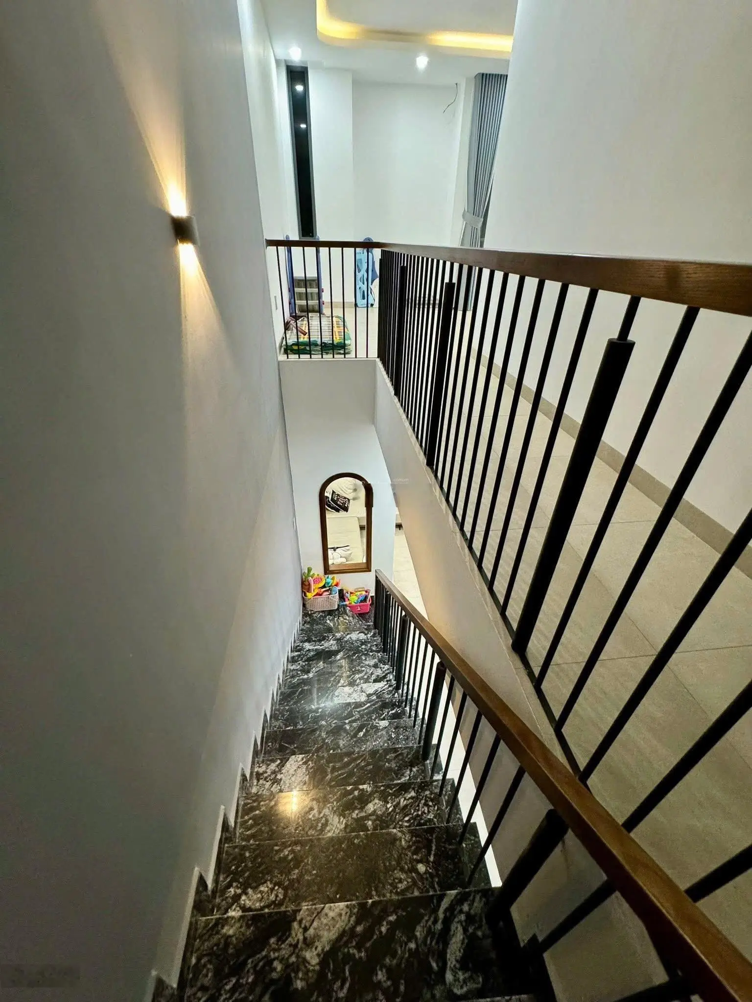 Bán nhà Liên Hoa Vĩnh Ngọc Nha Trang giá chỉ: 2 tỷ 950 (TL nhẹ)