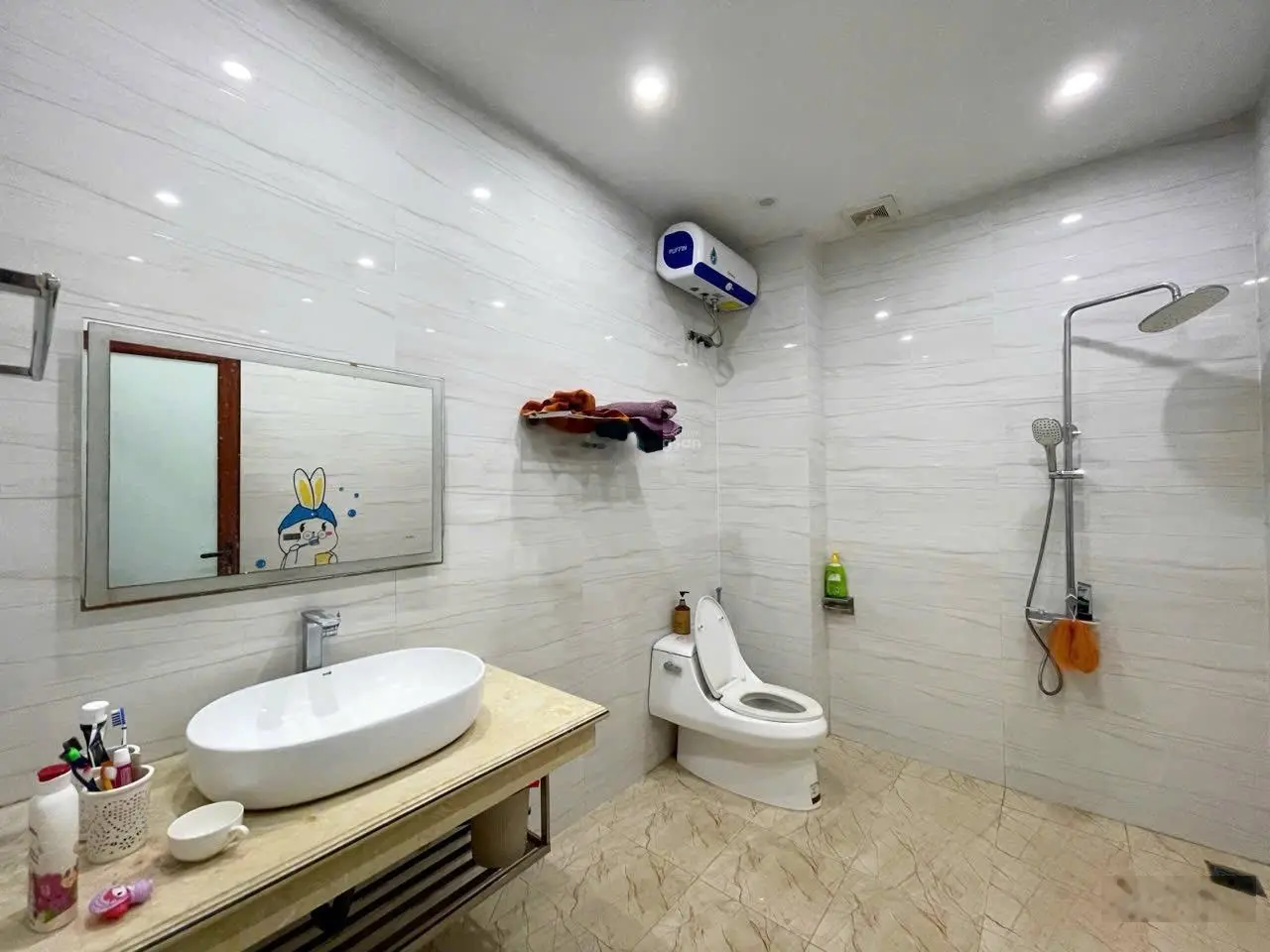 Nhà 3 tầng gốc dân - Dân xây - Độc lập khu phân lô Lê Hồng Phong giá tốt