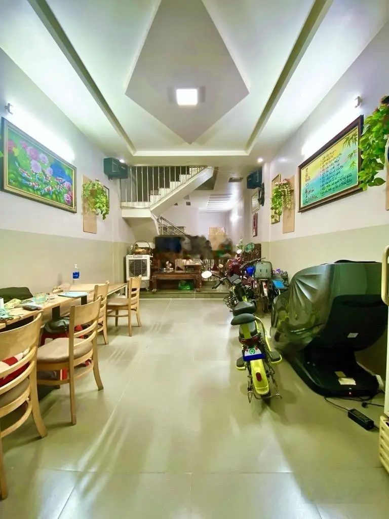Bán nhà linh đông, 4 x 13, gần phạm văn đồng, thủ đức, 3 tầng, 5,x tỷ.