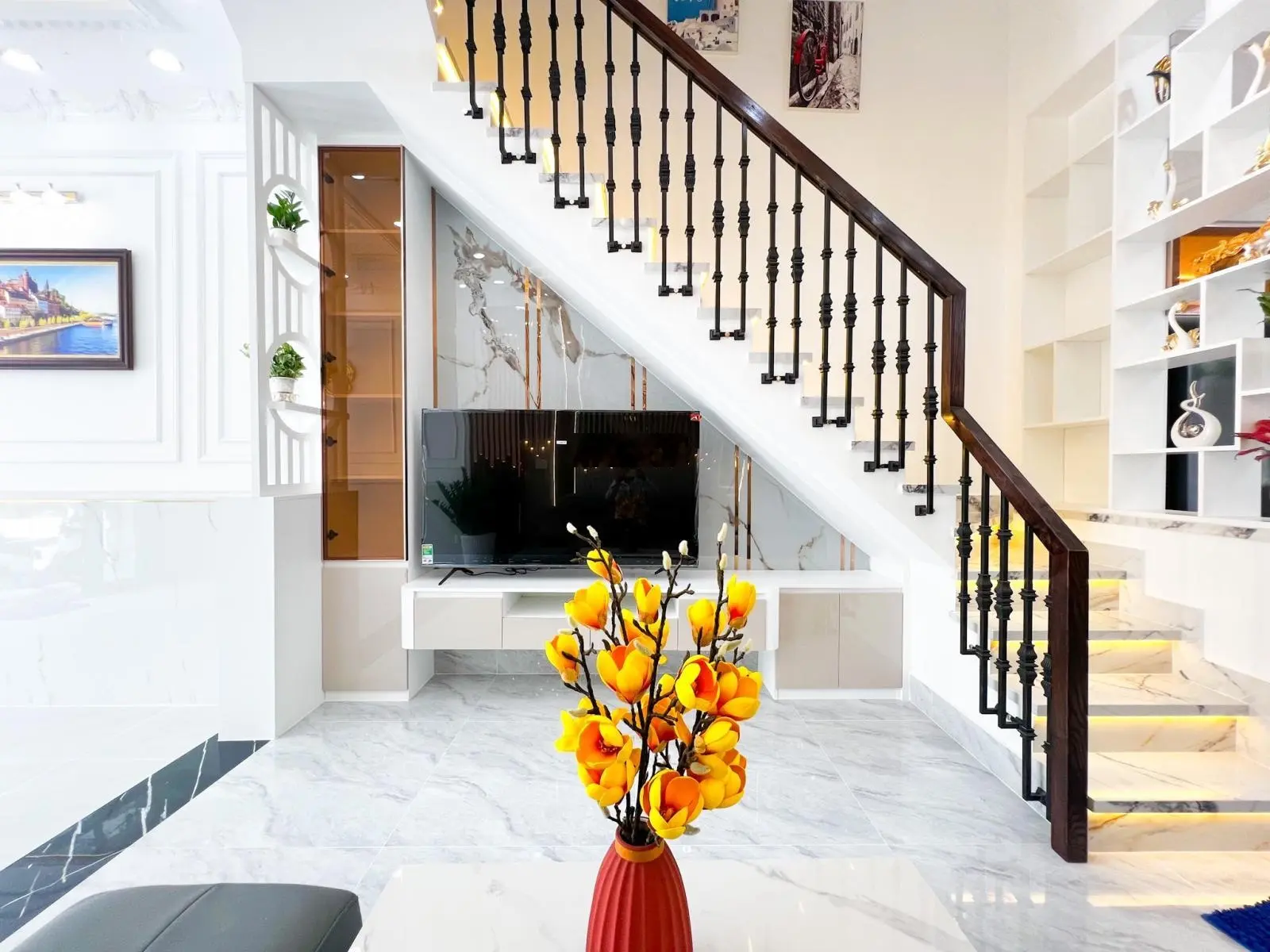 Bán nhà mới sổ riêng KDC The Sun Thị Trấn Nhà Bè - 3 lầu full nội thất