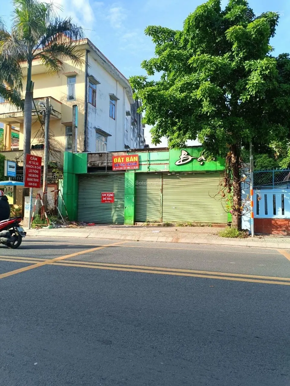 Bán gấp 542m2 đất mặt tiền Lê Lợi, thị trấn Hóc Môn, giá 29 tỷ