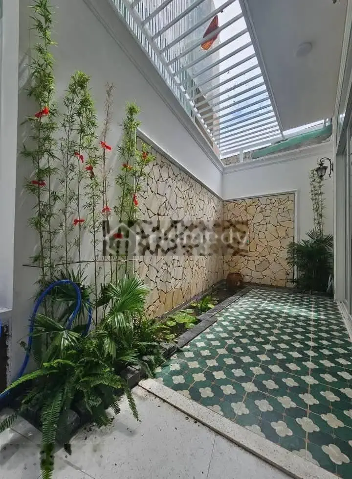 Nhà vườn thiết kế hiện đại ,với khôn gian sống thoáng mát cả ngày - full nội thất chỉ việc vào ở